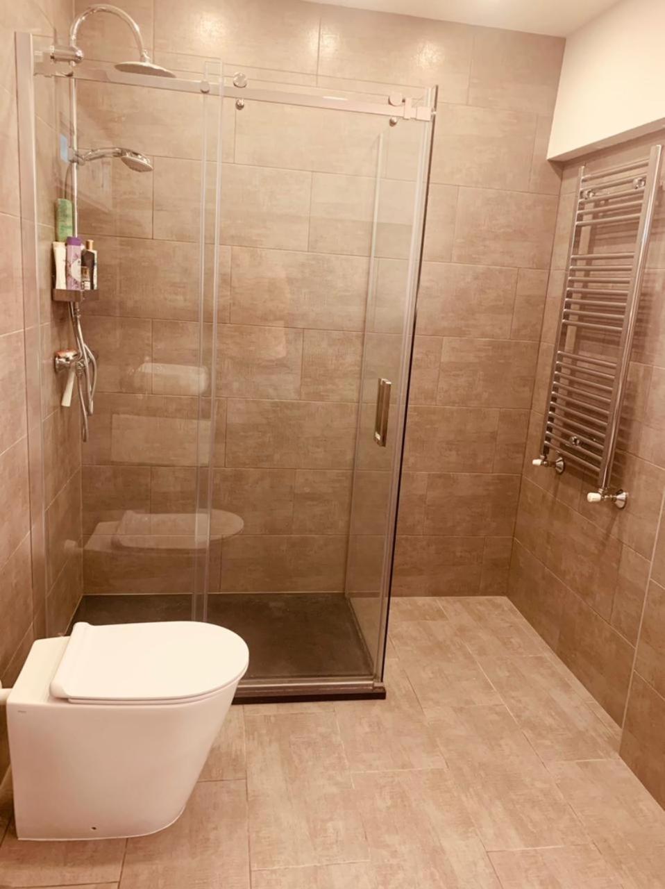Seeblickwohnung Sirmione - Fronte Lago Mit Privatsteg 外观 照片